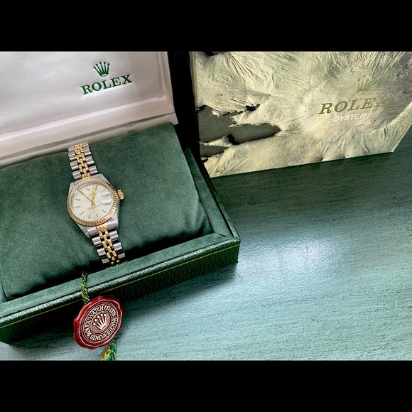 Ladies Rolex - Oyster Datejust - Jubilee Bracelet - Picture 9 of 12